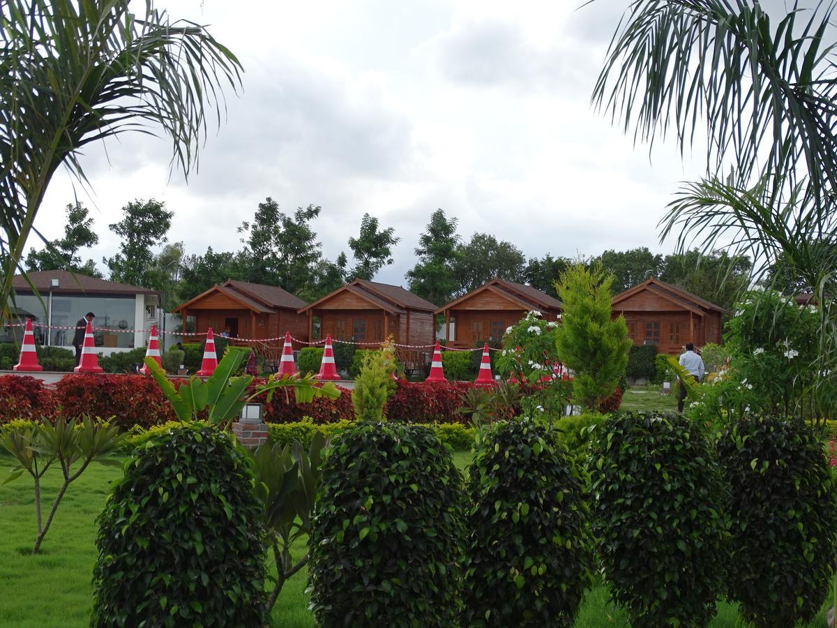 Kanva Star Resorts Nelamangala Extérieur photo